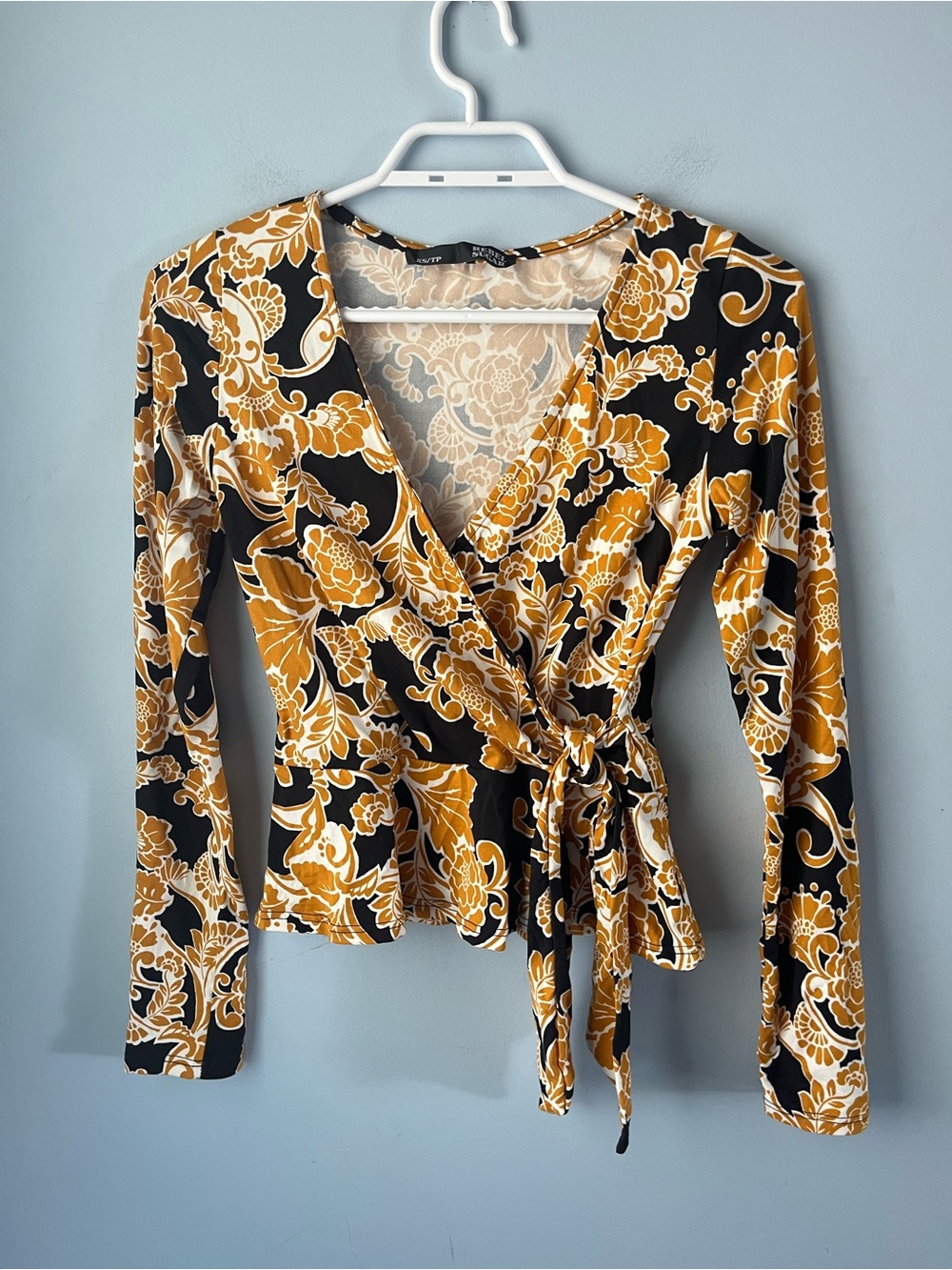 ✨ 3/$30 Rebel Sugar Black & Mustard Floral Paisley Faux Wrap Peplum Top Size XS